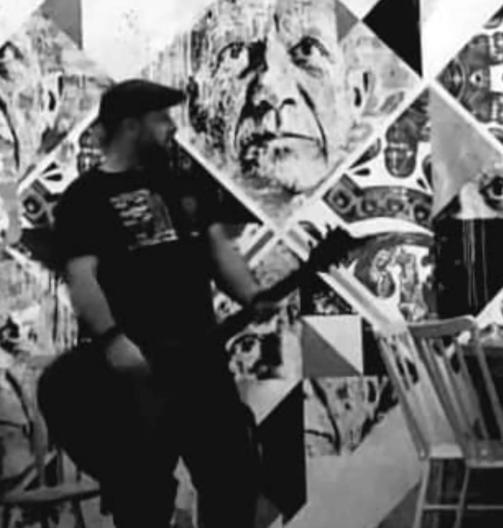 Der Musiker und Poet Wolfgang Silbermann trägt einen Text vor